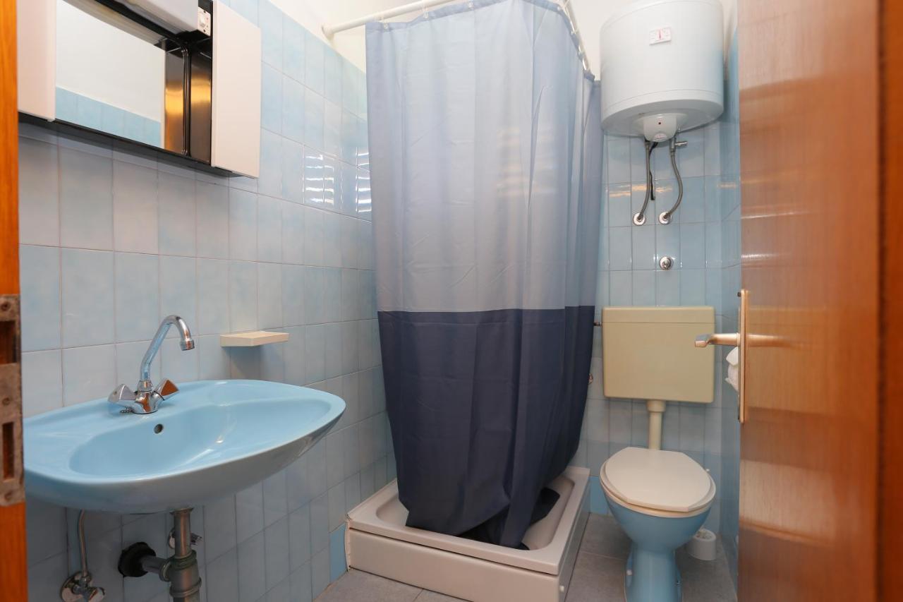 Apartments By The Sea Zivogosce - Blato, Makarska - 1057 Blato  Esterno foto