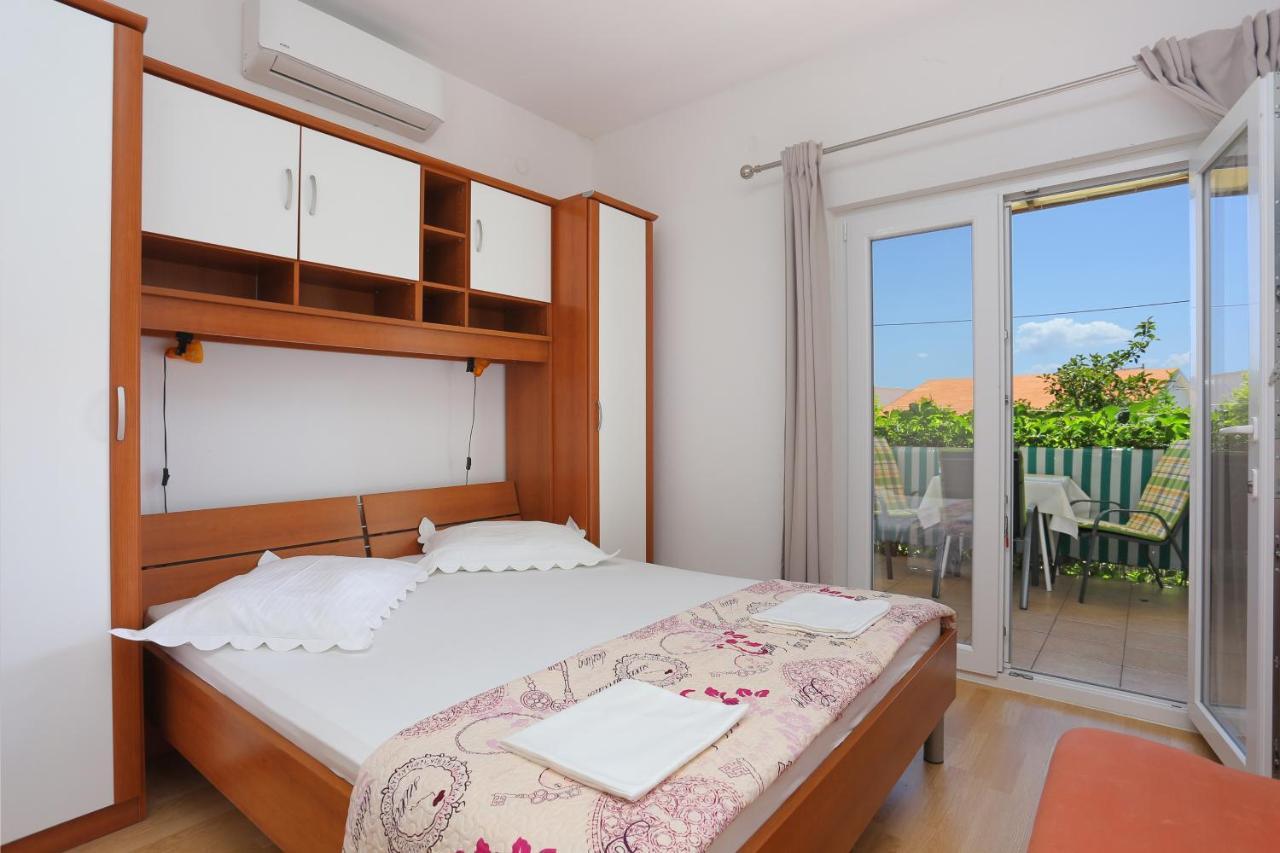 Apartments By The Sea Zivogosce - Blato, Makarska - 1057 Blato  Esterno foto