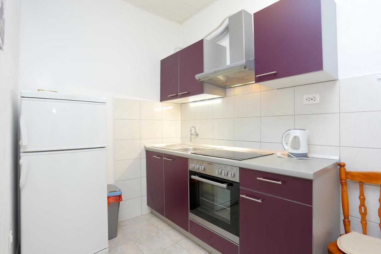 Apartments By The Sea Zivogosce - Blato, Makarska - 1057 Blato  Esterno foto
