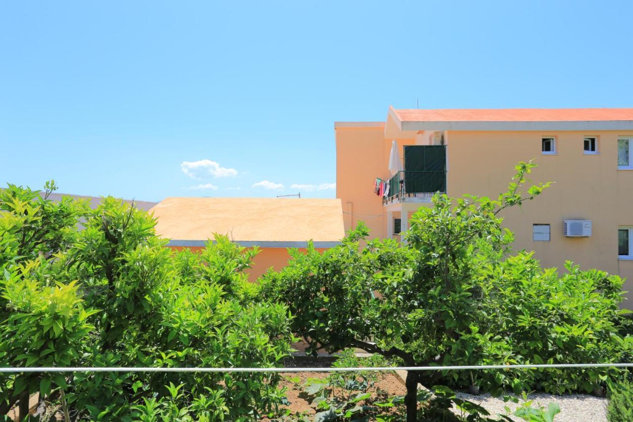 Apartments By The Sea Zivogosce - Blato, Makarska - 1057 Blato  Esterno foto
